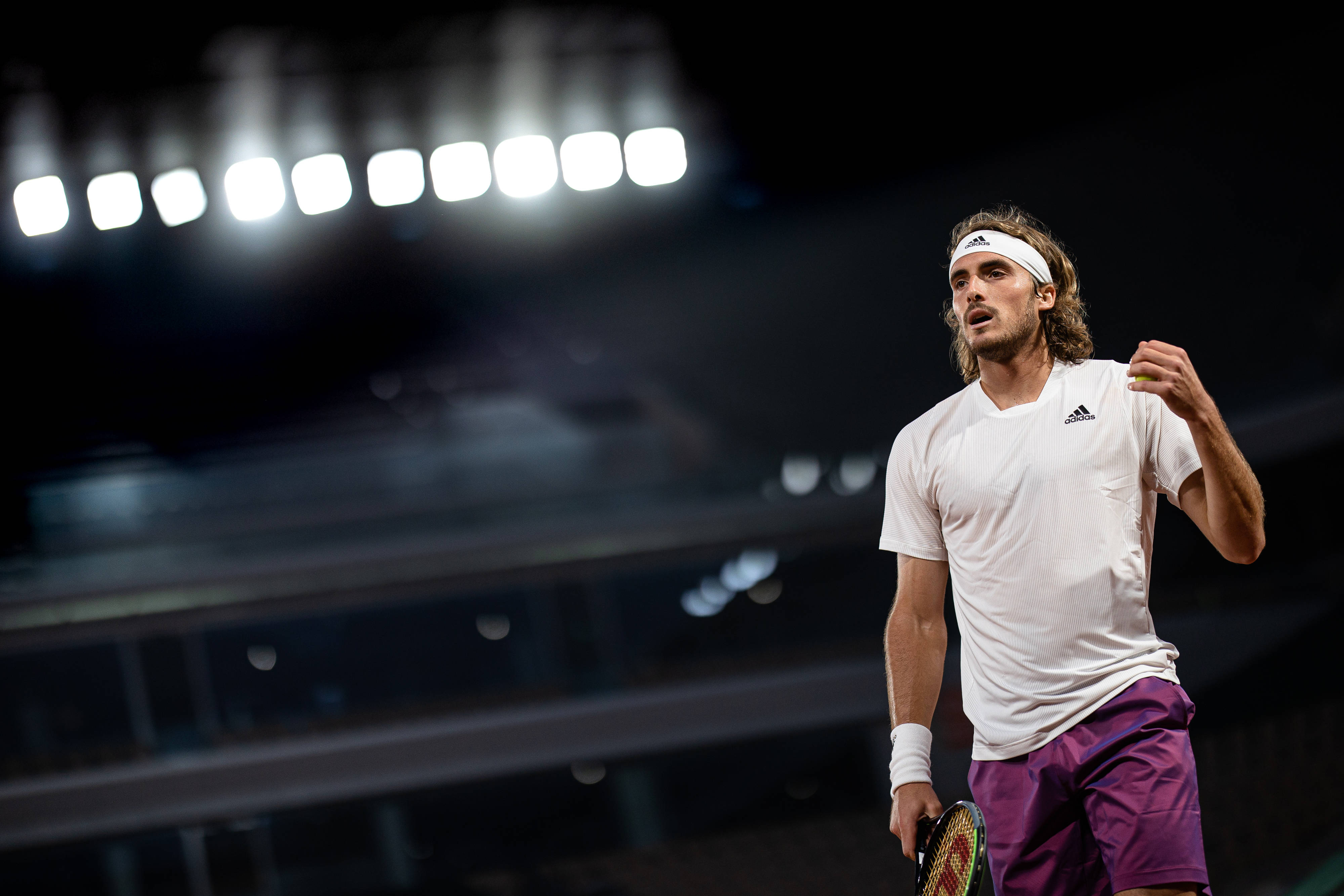 欧洲网球队碾压澳大利亚网球队,西西帕斯打破历史纪录的简单介绍 欧洲网球队碾压澳大利亚网球队,西西帕斯打破历史纪录的简单介绍