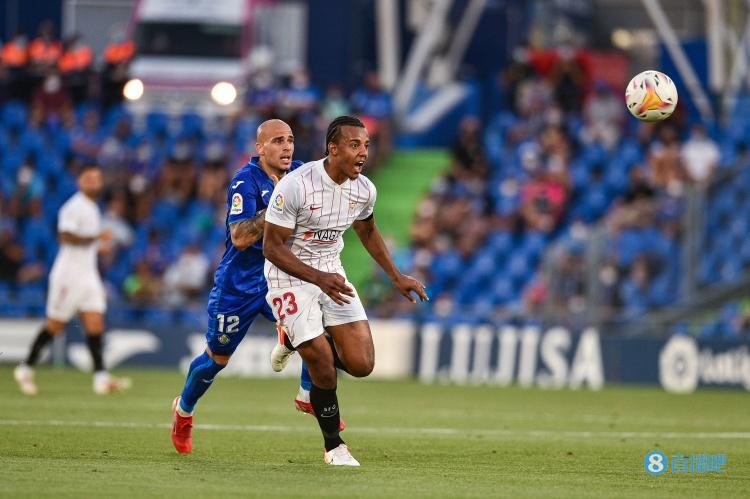 开云体育登录-丹麦横扫皇马，孔德惊艳四座