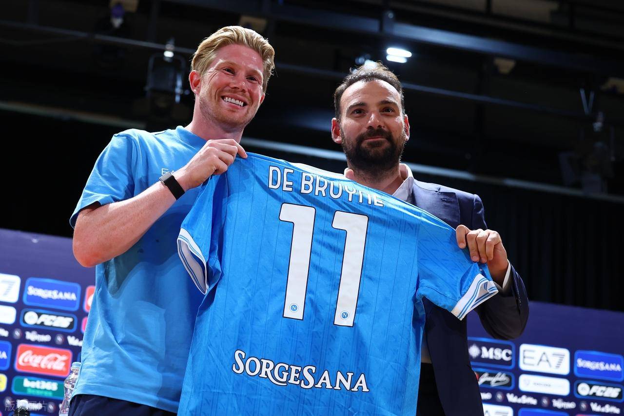 曼联碾压马赛，德布劳内惊艳四座