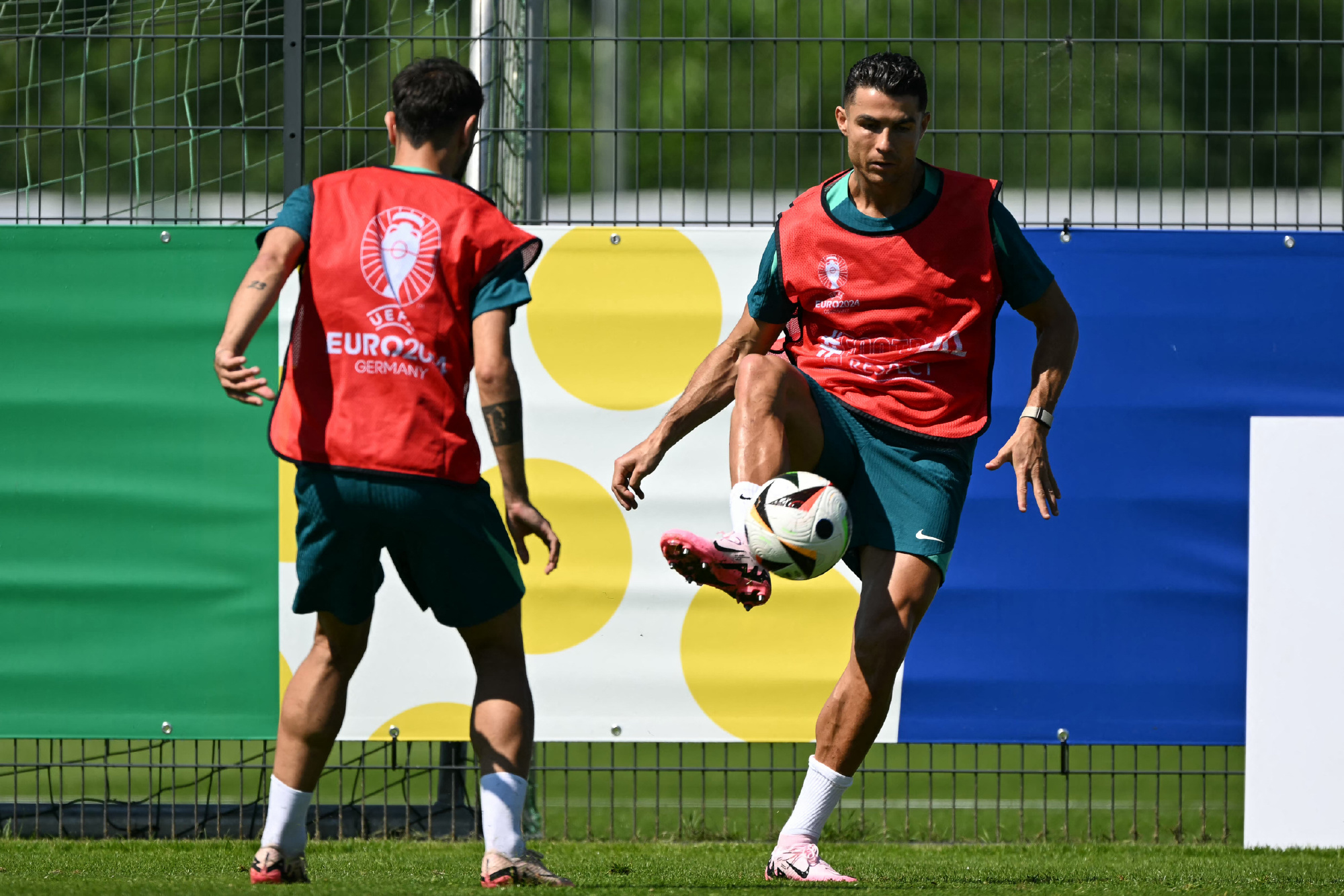 开云体育中国-法国队险胜奥地利队，波尔关键制胜