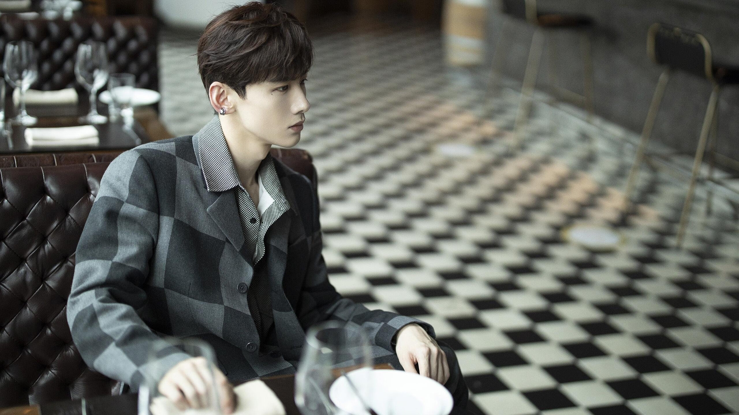 奥运周期关键战,掘金战术棋盘如何锁死雄鹿