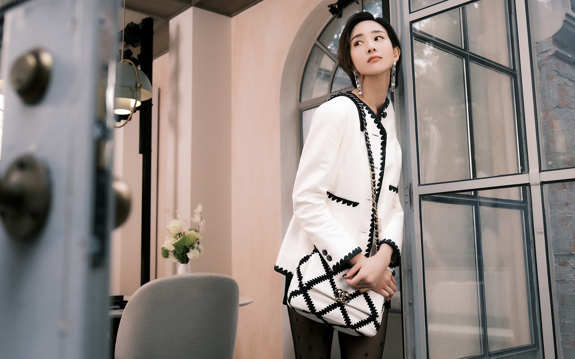 开云下载-绞索战术,塞维利亚的钢铁丛林如何将皇马巨舰拖入泥潭,而布鲁诺是唯一的王